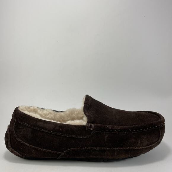 UGG Ascot Shearling Lined Slippers Mens Size 7 Brown Suede Slip In Moccasins - Picture 1 of 9
